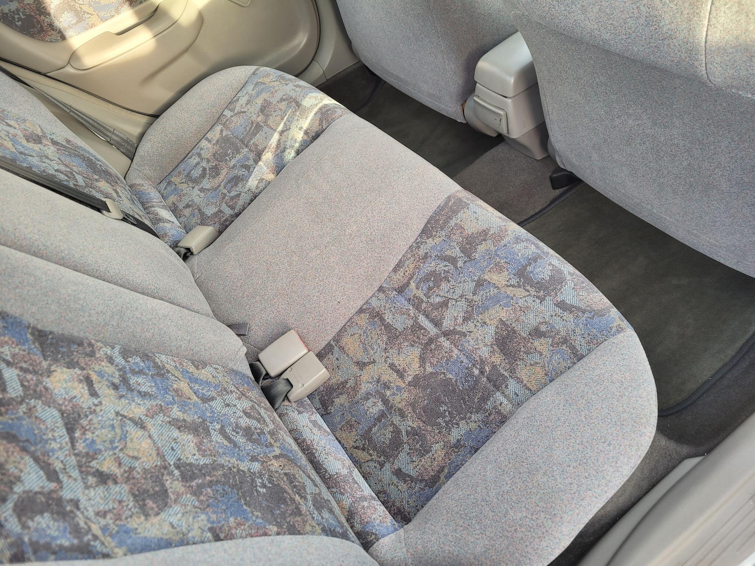 Used Toyota Corolla 1998 for sale - 76965125: Photo 16