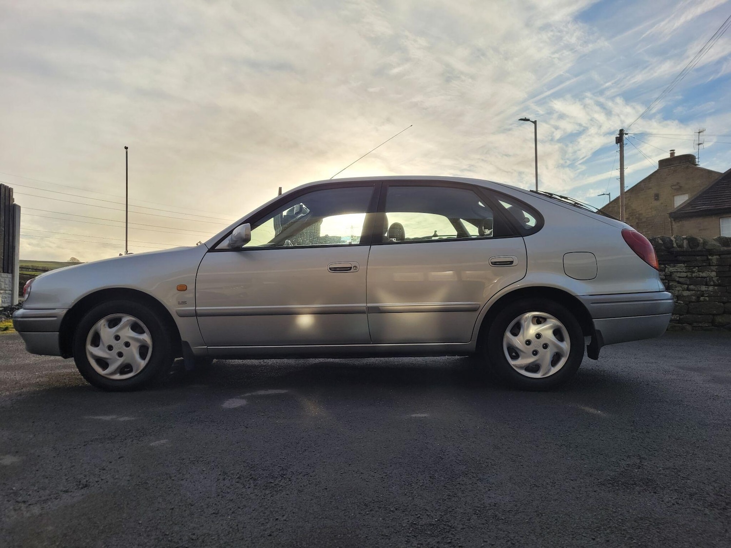 Used Toyota Corolla 1998 for sale - 76965125: Photo 4