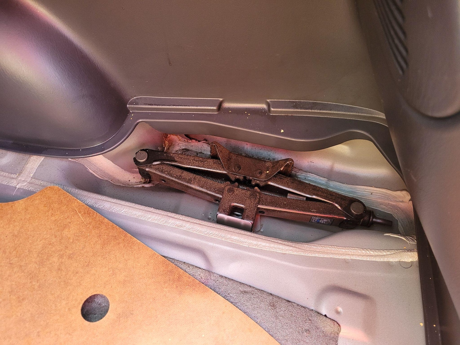 Used Toyota Corolla 1998 for sale - 76965125: Photo 40