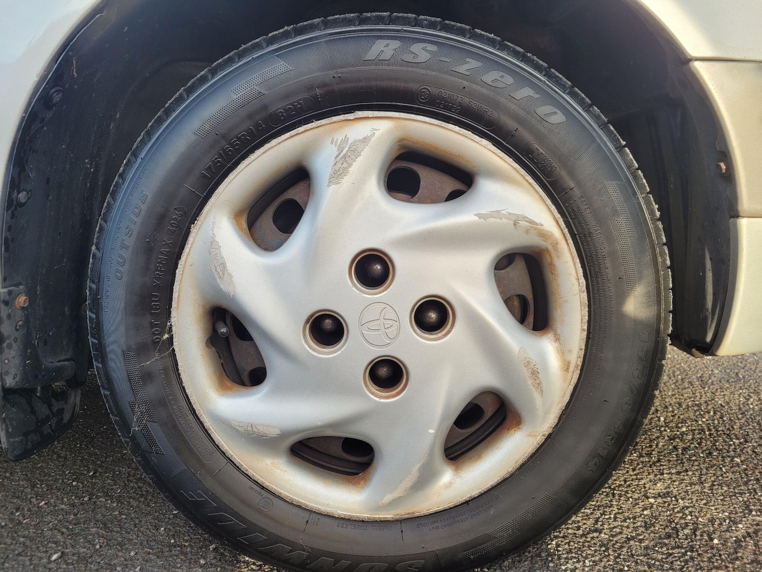 Used Toyota Corolla 1998 for sale - 76965125: Photo 42