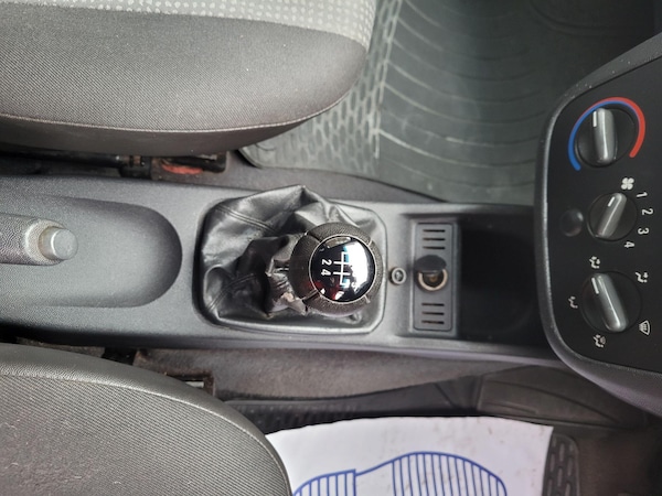 Used Vauxhall Combo 2009 for sale - 76295276: Photo 21
