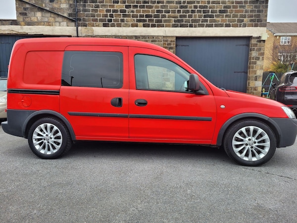 Used Vauxhall Combo 2009 for sale - 76295276: Photo 3