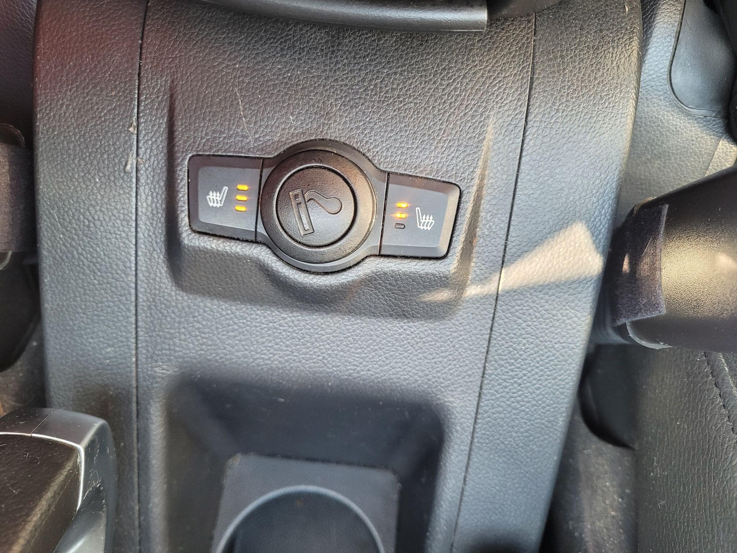 Used Vauxhall Antara 2009 for sale - 77753090: Photo 32