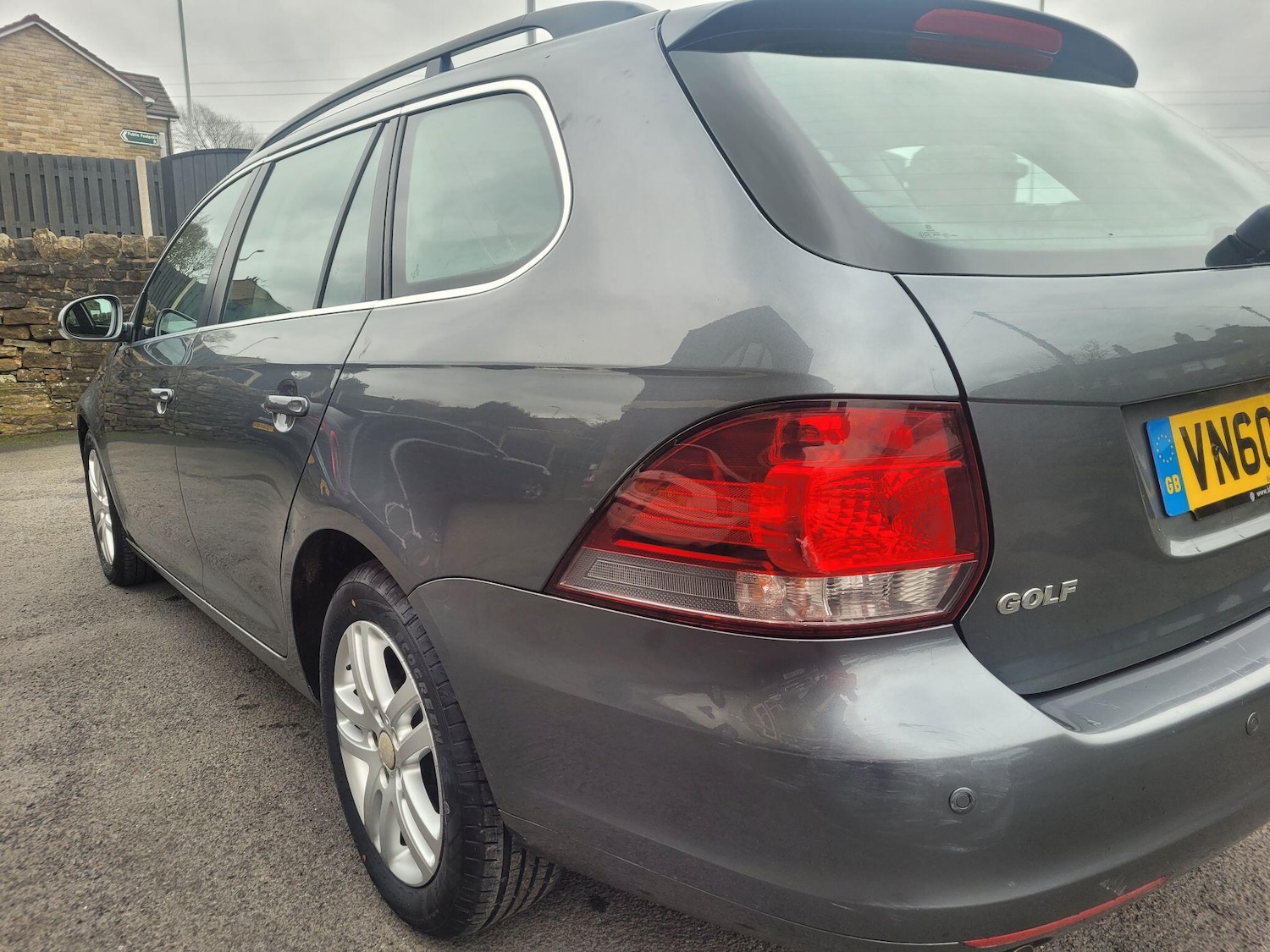 Used Volkswagen Golf 2010 for sale - 77598899: Photo 10