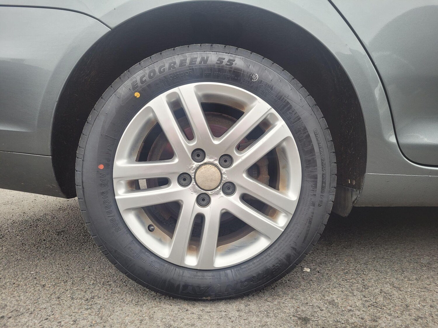 Used Volkswagen Golf 2010 for sale - 77598899: Photo 36