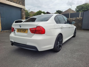Used BMW 3 Series 2011 for sale - 79075619: Photo