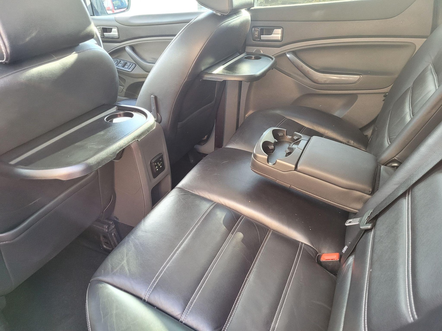 Used Ford Kuga 2008 for sale - 76348941: Photo 17