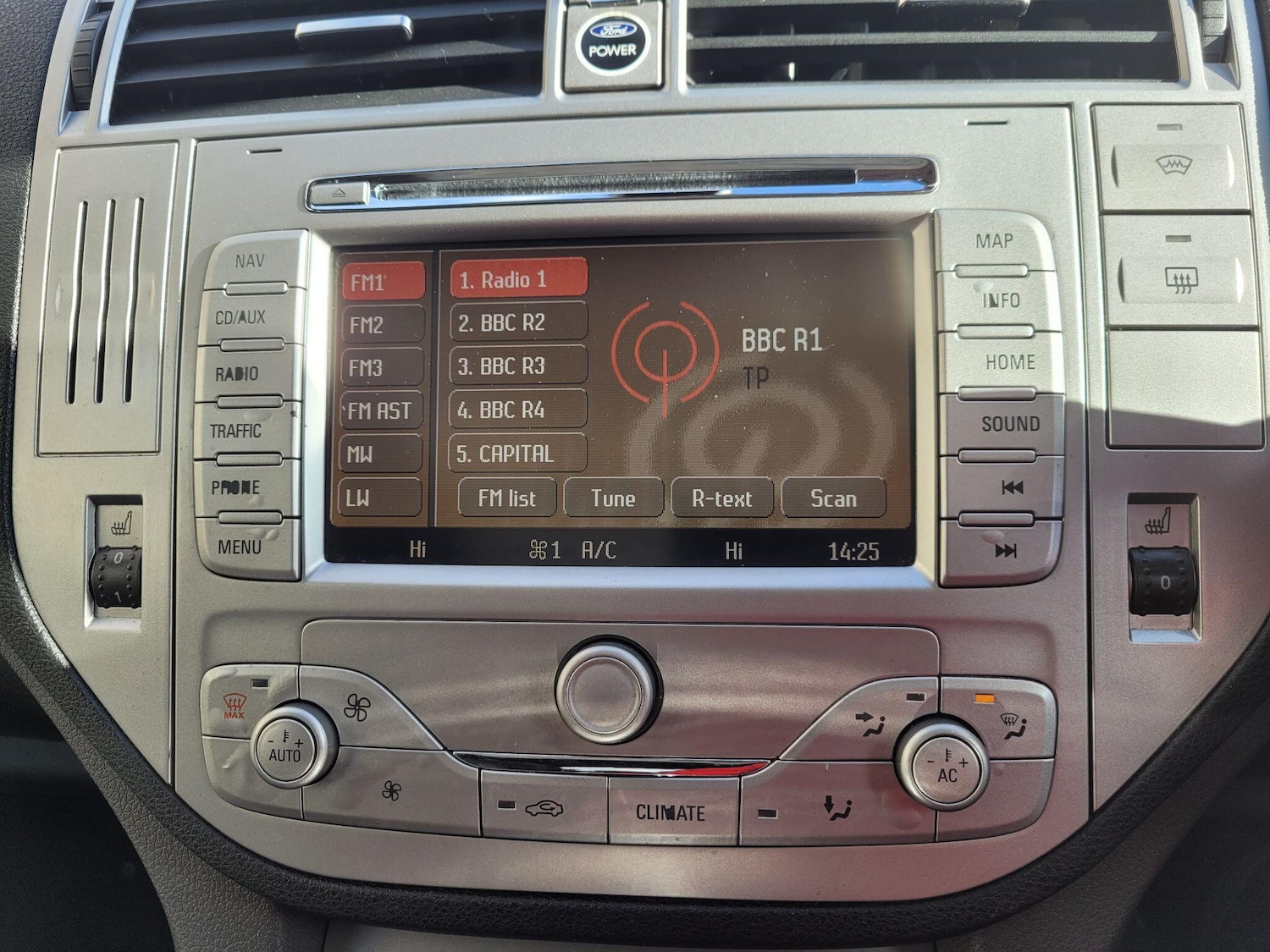 Used Ford Kuga 2008 for sale - 76348941: Photo 31