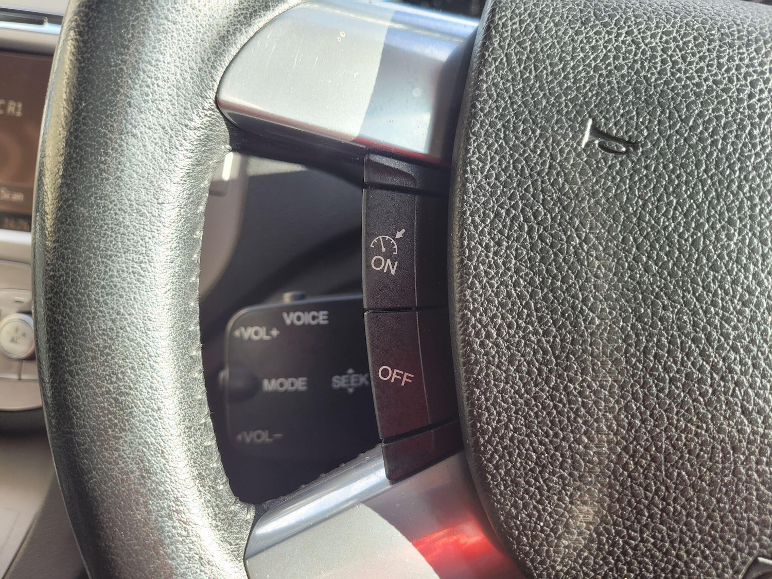 Used Ford Kuga 2008 for sale - 76348941: Photo 33