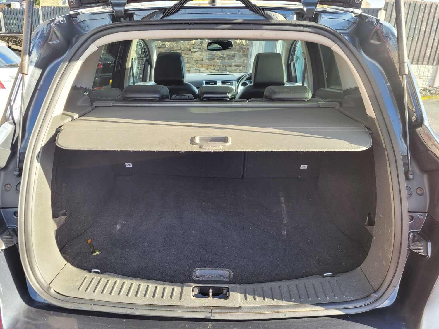 Used Ford Kuga 2008 for sale - 76348941: Photo 39