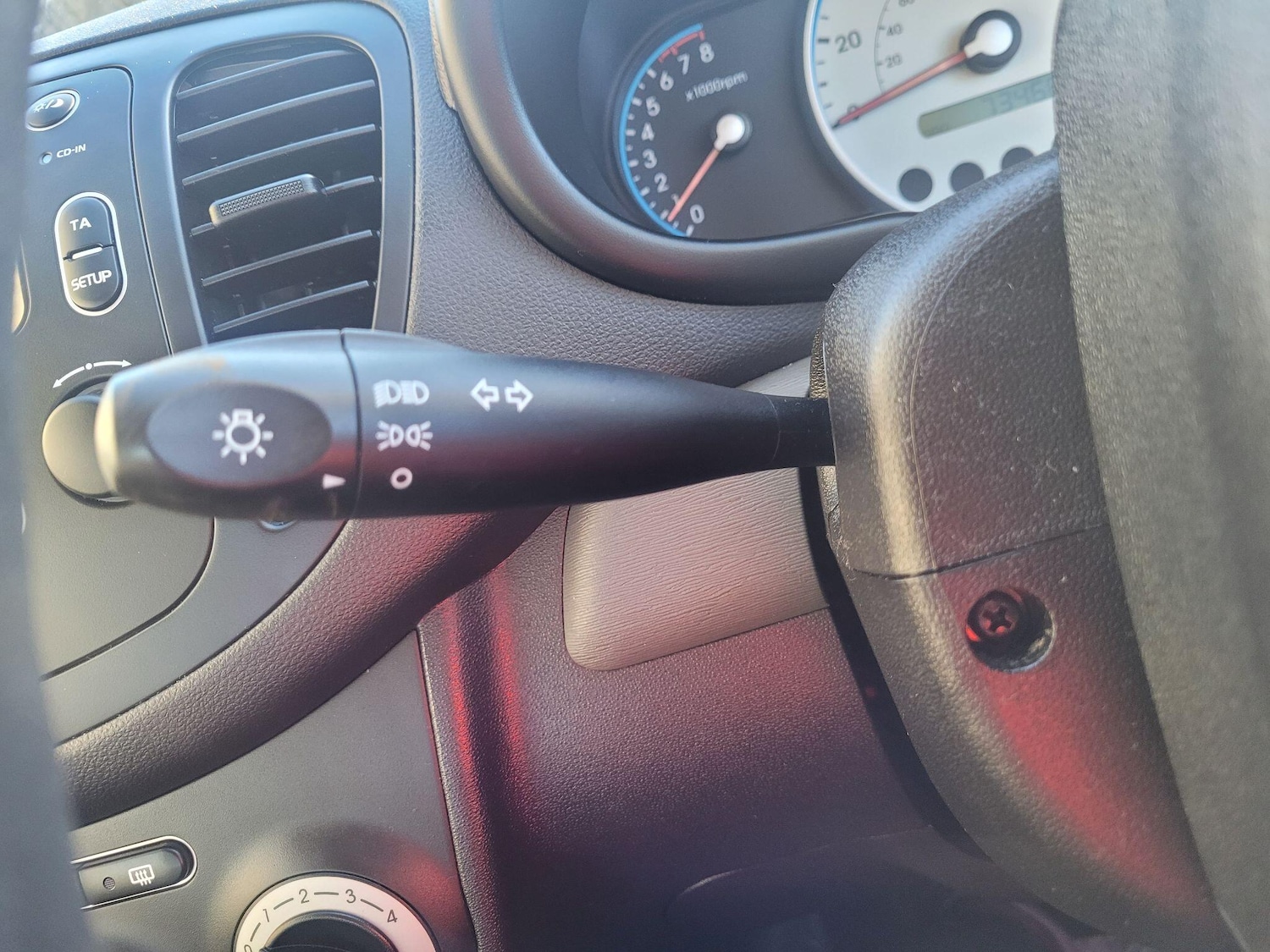 Used Hyundai i10 2010 for sale - 77564646: Photo 25