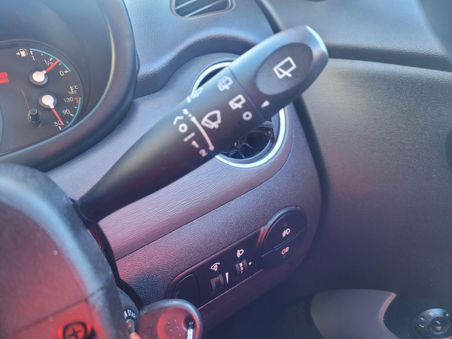 Used Hyundai i10 2010 for sale - 77564646: Photo 26