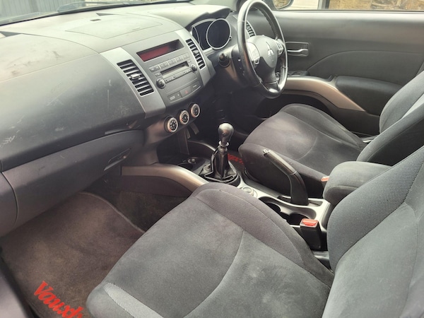 Used Mitsubishi Outlander 2009 for sale - 75623751: Photo 13