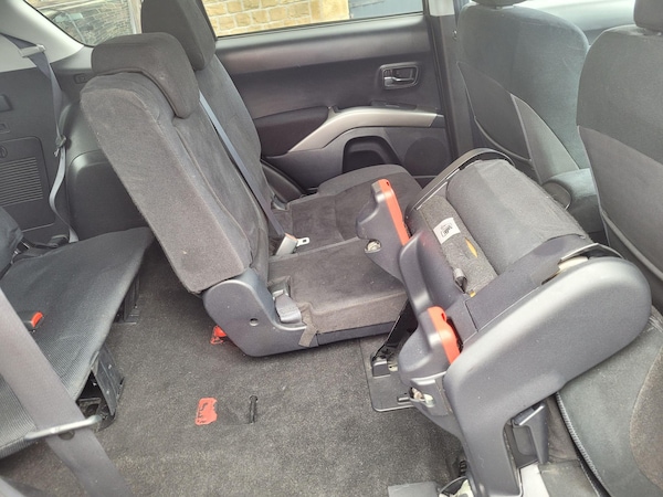 Used Mitsubishi Outlander 2009 for sale - 75623751: Photo 17