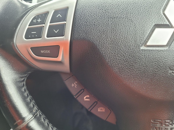 Used Mitsubishi Outlander 2009 for sale - 75623751: Photo 41