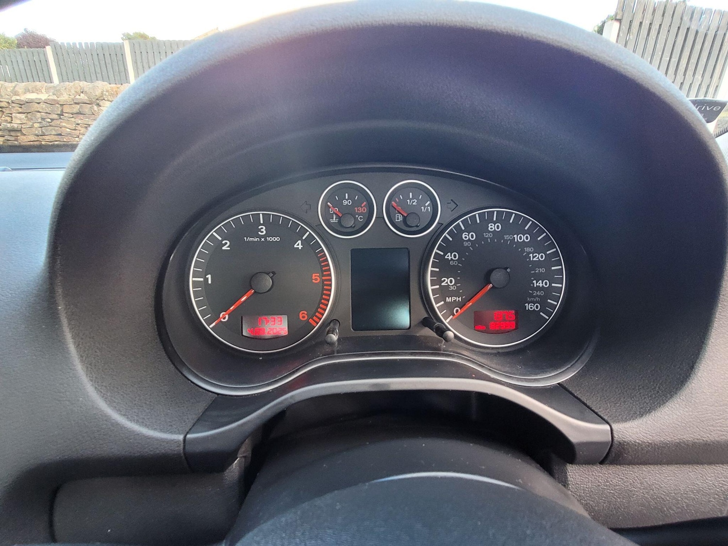 Vehicle 29