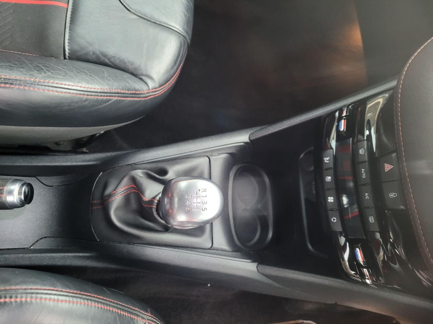 Used Peugeot 208 for sale - 76671542: Photo 21