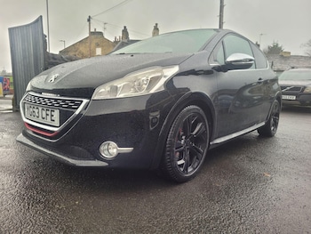 Used Peugeot 208 2013 for sale - 76671542: Photo