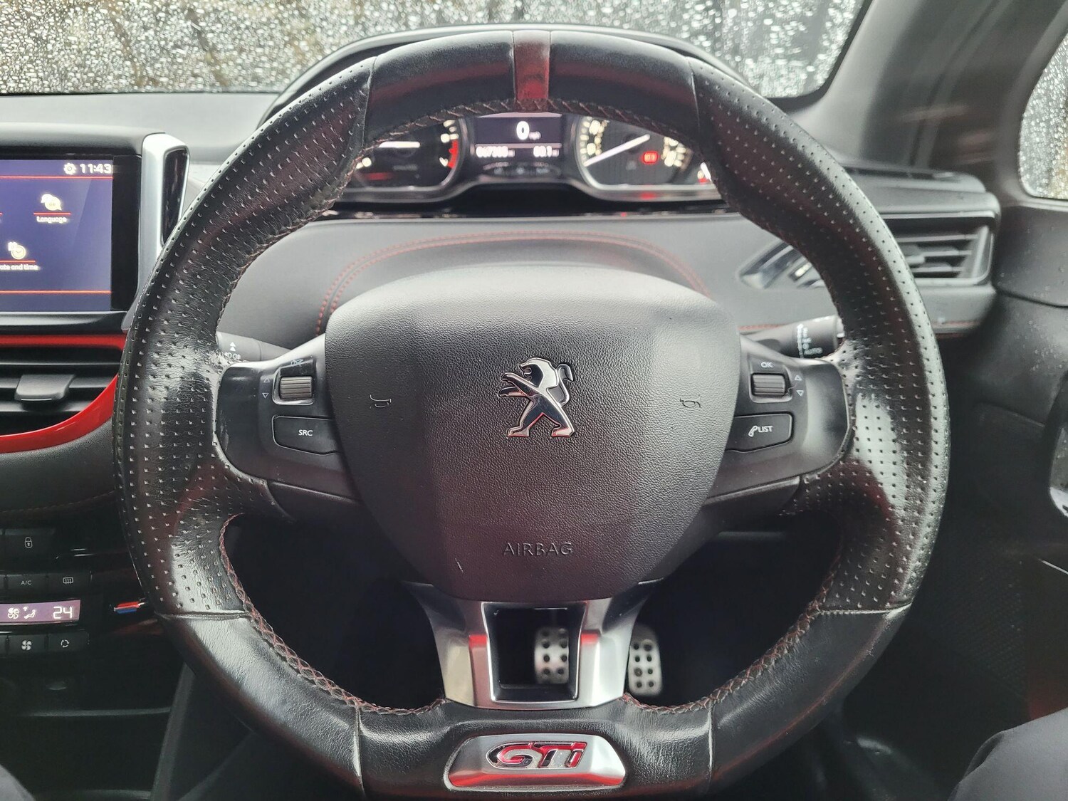 Used Peugeot 208 for sale - 76671542: Photo 34