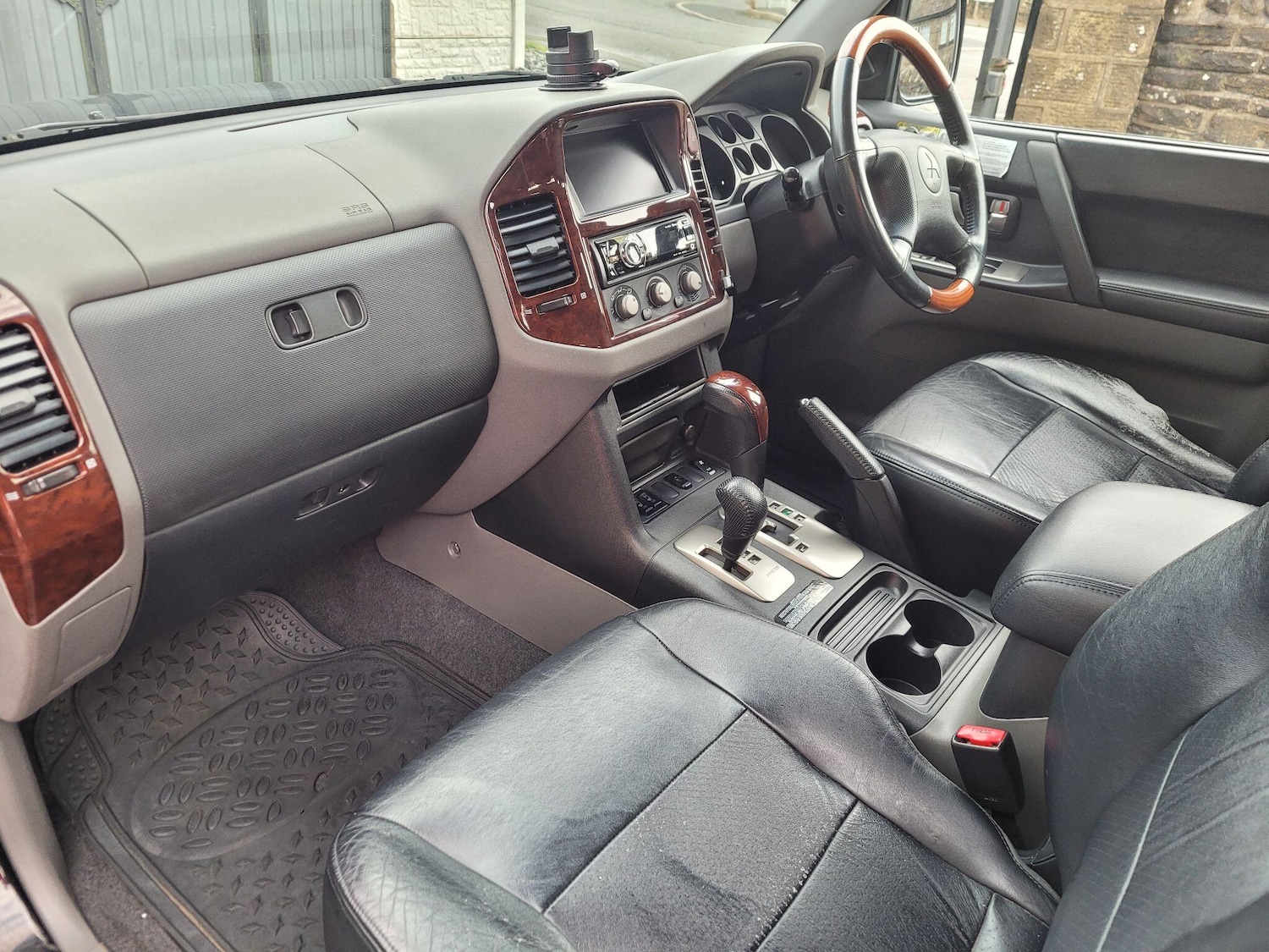 Used Mitsubishi Shogun 2003 for sale - 76485310: Photo 15