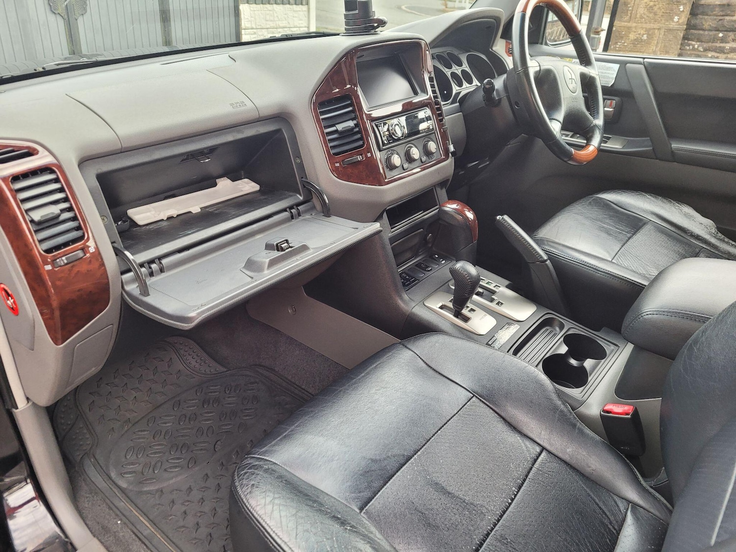 Used Mitsubishi Shogun 2003 for sale - 76485310: Photo 17