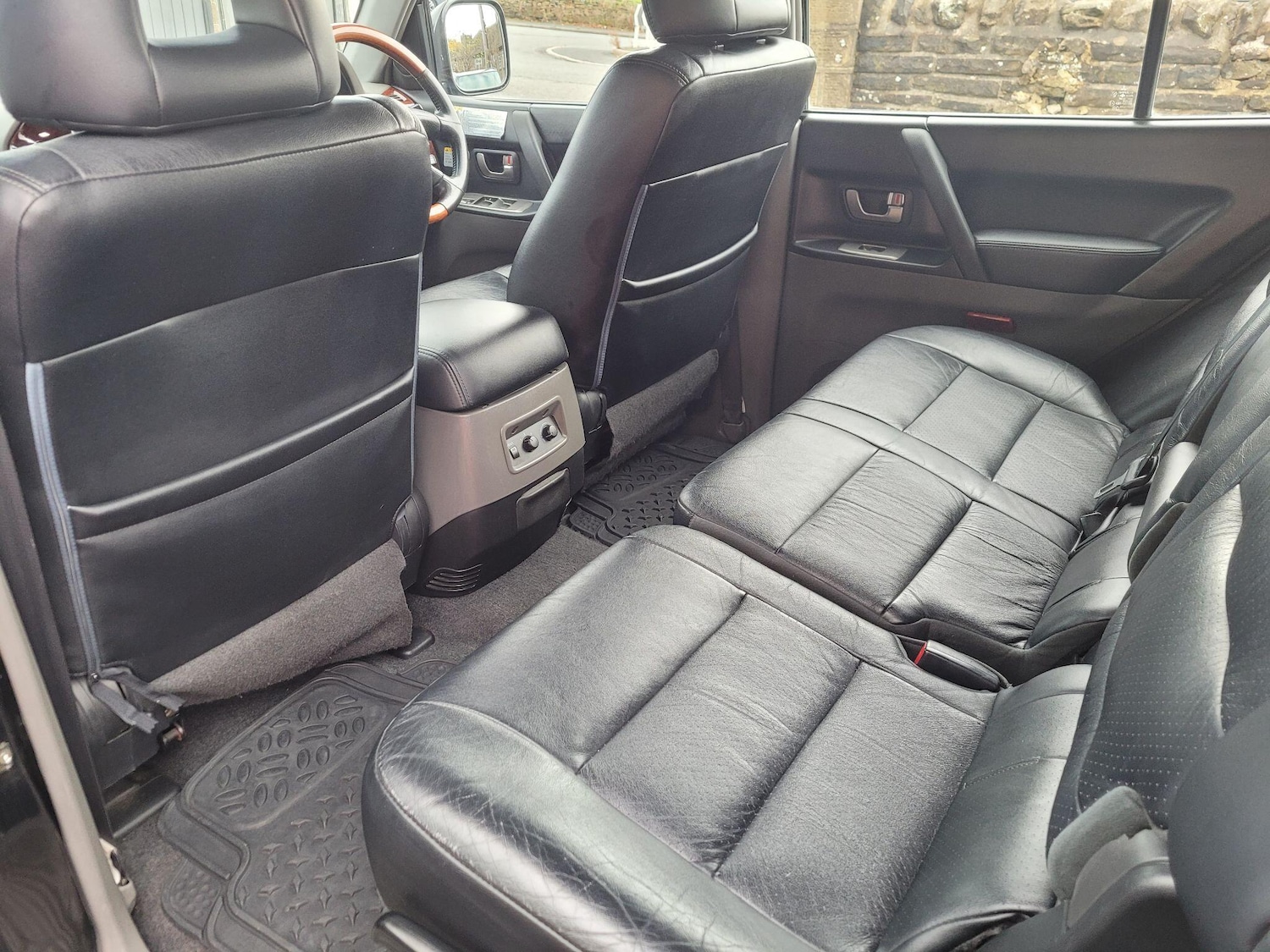 Used Mitsubishi Shogun 2003 for sale - 76485310: Photo 19