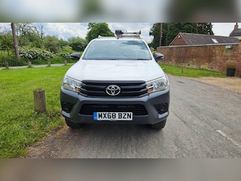 Used Toyota Hilux 2018 for sale - 78416805: Photo