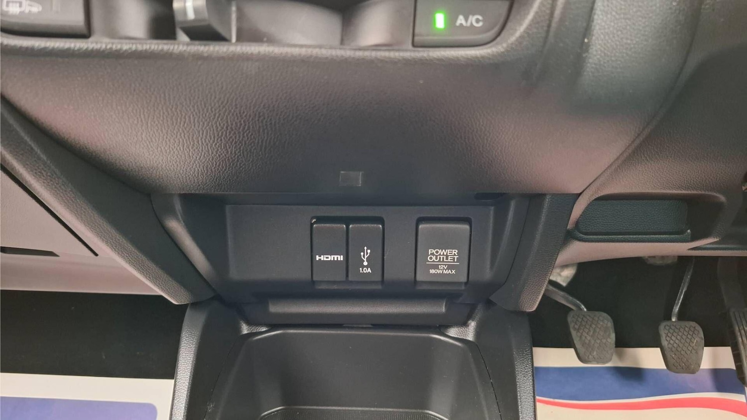 Used Honda Jazz 2018 for sale - 76994350: Photo 17