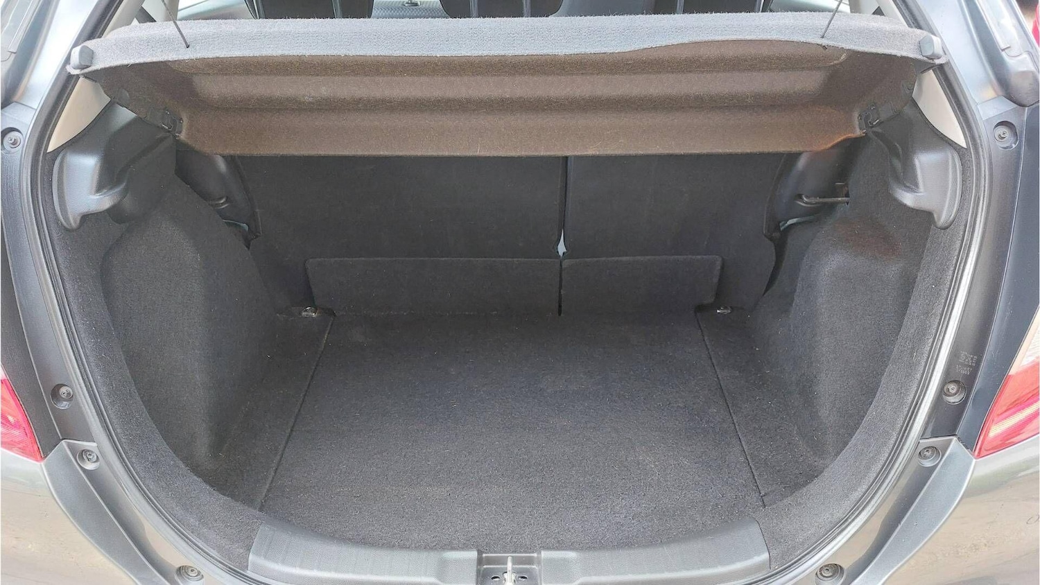 Used Honda Jazz 2018 for sale - 76994350: Photo 24