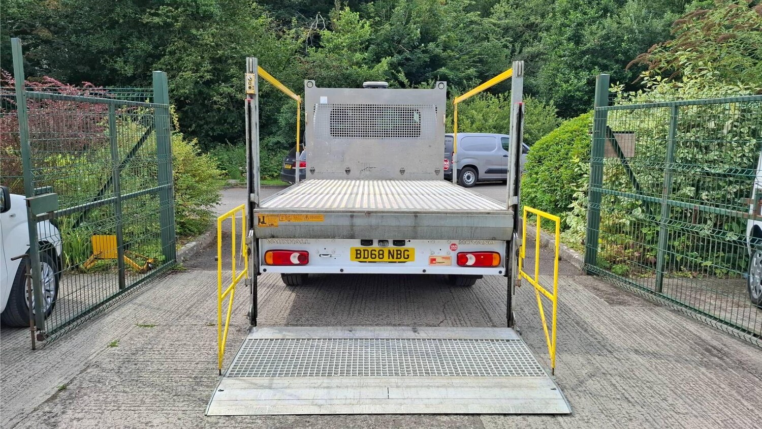 Vehicle 21