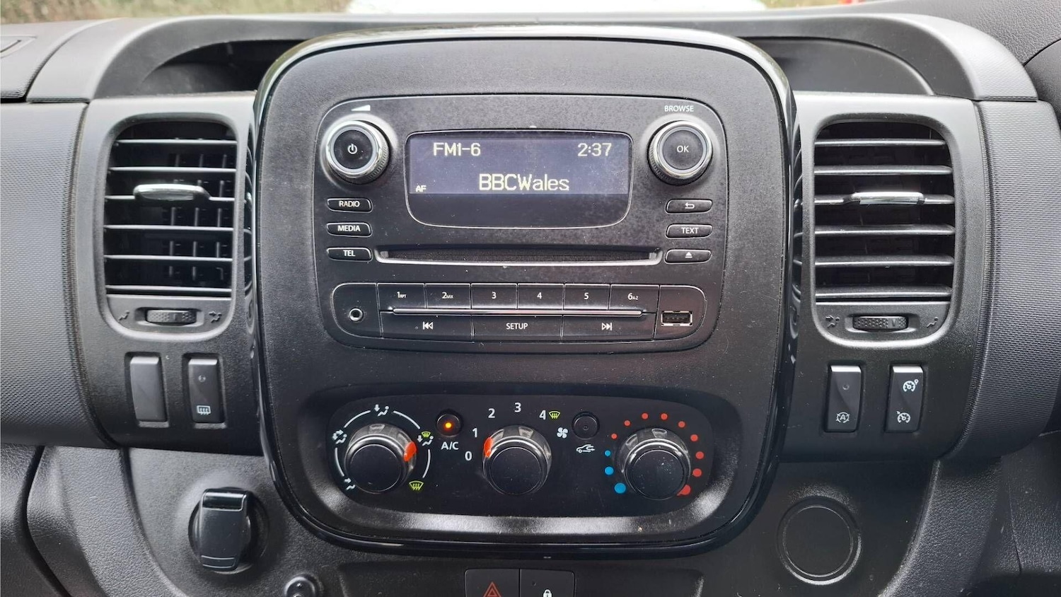 Used Vauxhall Vivaro 2019 for sale - 78020117: Photo 18