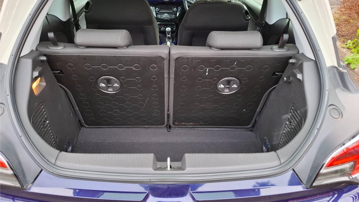 Used Vauxhall ADAM 2014 for sale - 77175689: Photo 8