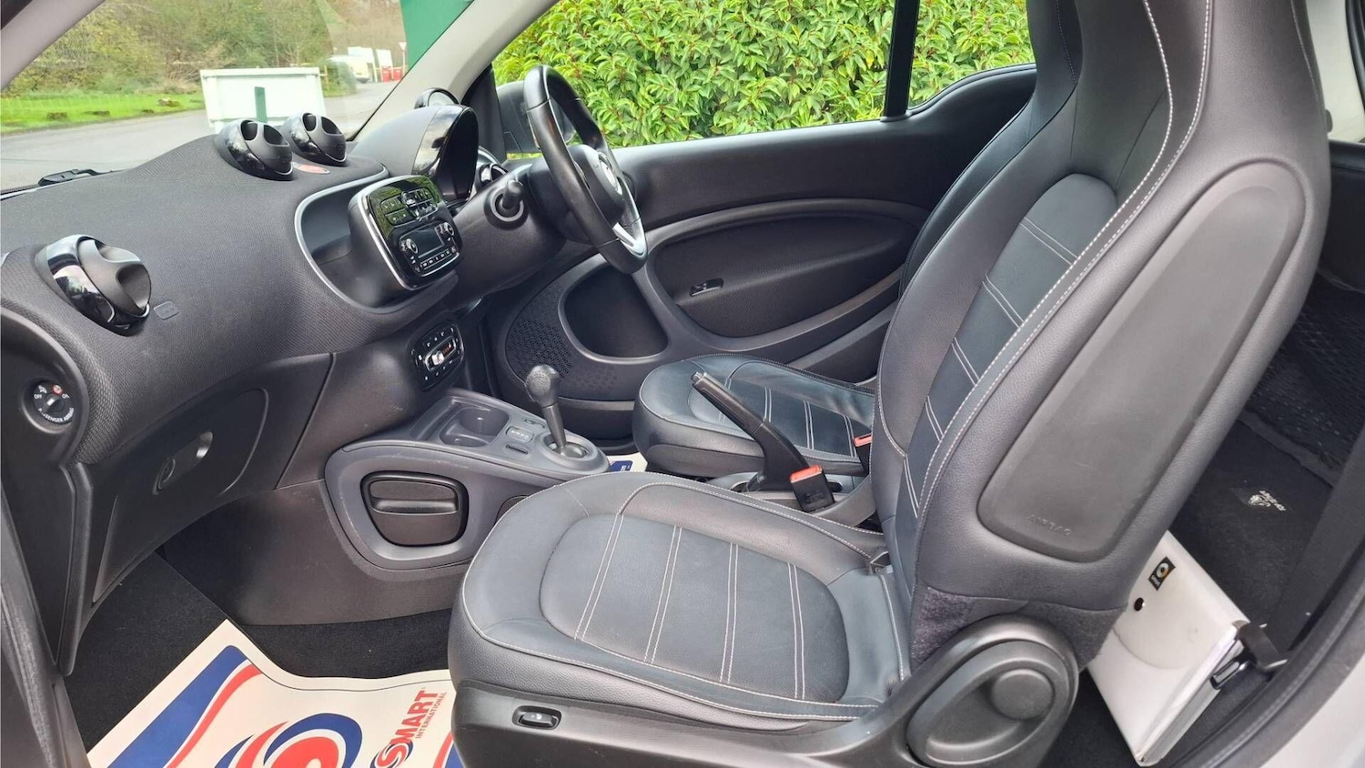 Used smart fortwo 2017 for sale - 76743331: Photo 19