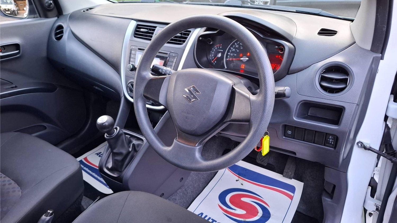 Used Suzuki Celerio 2015 for sale - 76633232: Photo 11