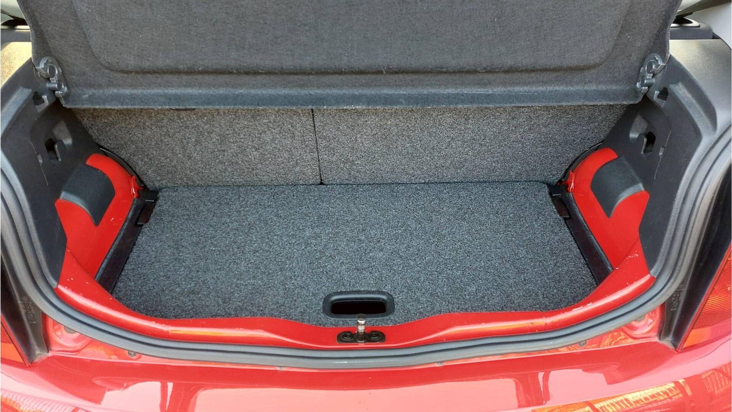 Used Volkswagen up! 2014 for sale - 76992205: Photo 19