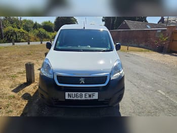 Used Peugeot Partner 2018 for sale - 79645779: Photo