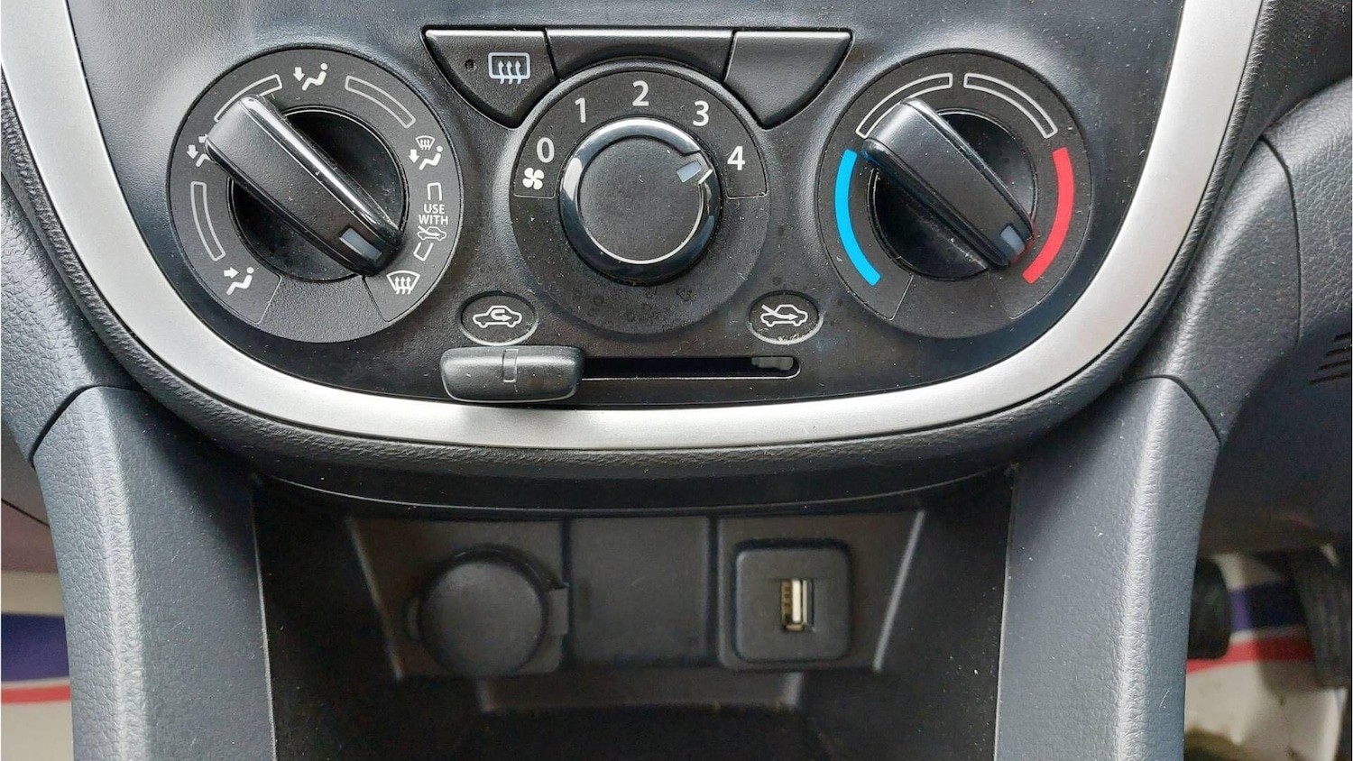 Used Suzuki Celerio 2018 for sale - 76715355: Photo 13