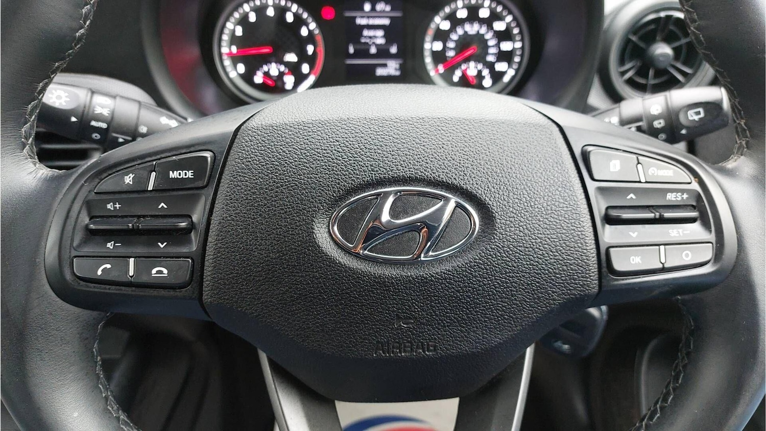 Used Hyundai i10 2022 for sale - 77029850: Photo 18