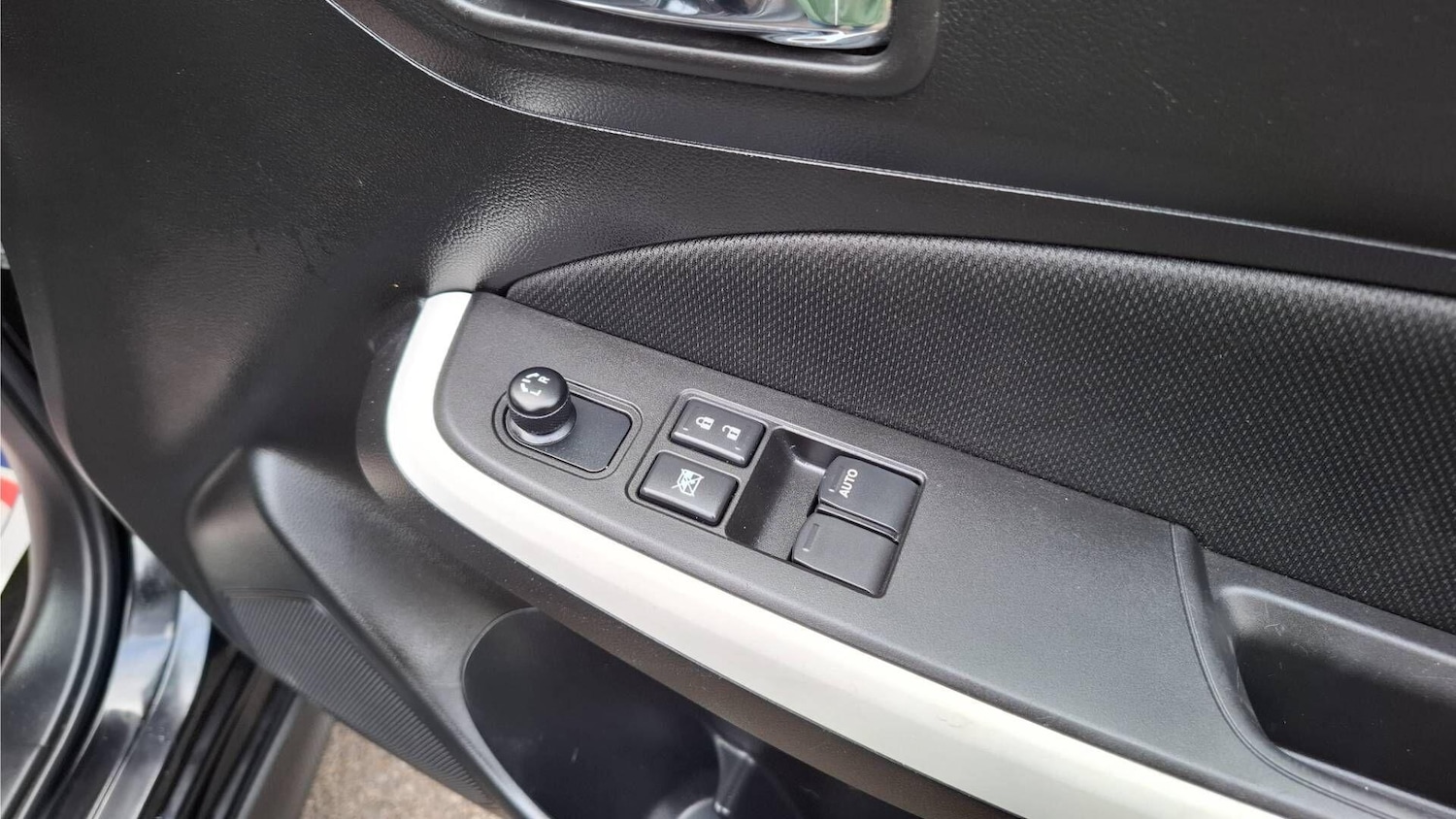 Used Suzuki Swift 2019 for sale - 76572989: Photo 12