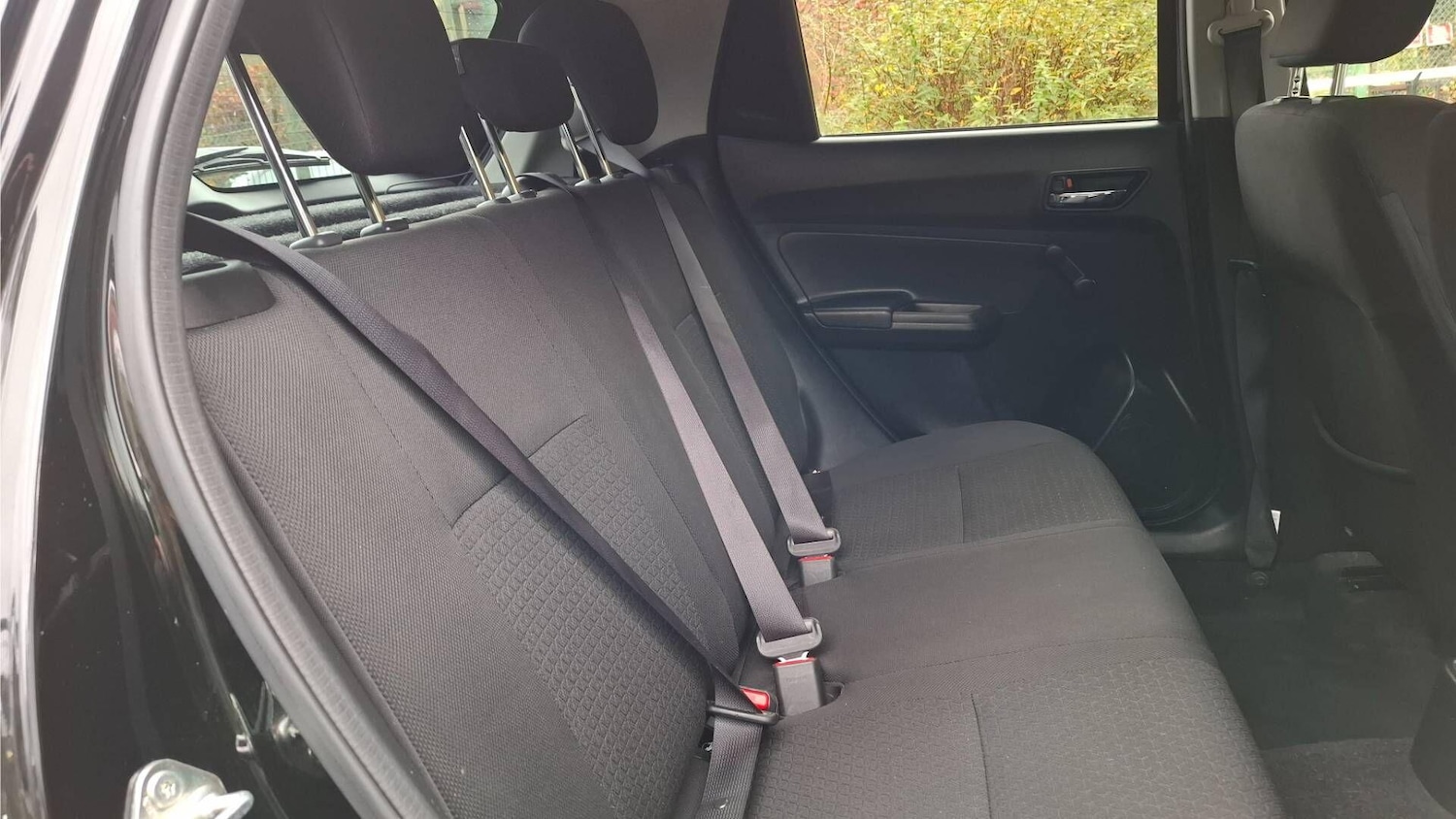 Used Suzuki Swift 2019 for sale - 76572989: Photo 25