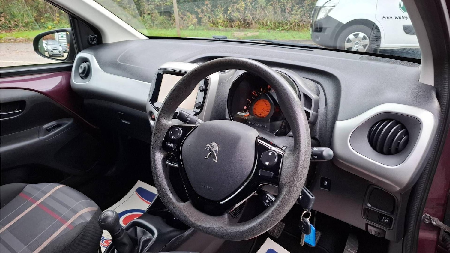 Used Peugeot 108 2016 for sale - 76619751: Photo 11