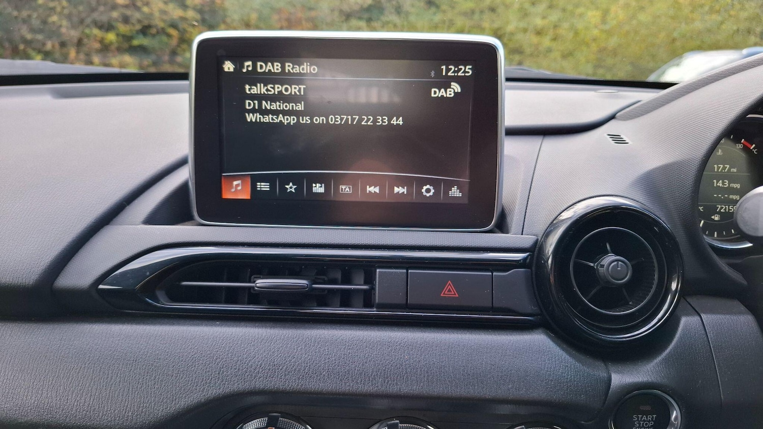 Used Mazda MX-5 2018 for sale - 76936598: Photo 21