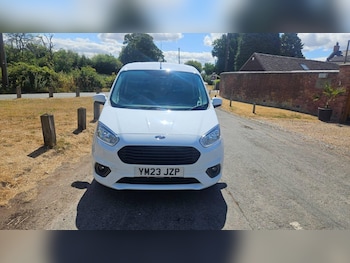 Used Ford Transit Courier 2023 for sale - 79425643: Photo