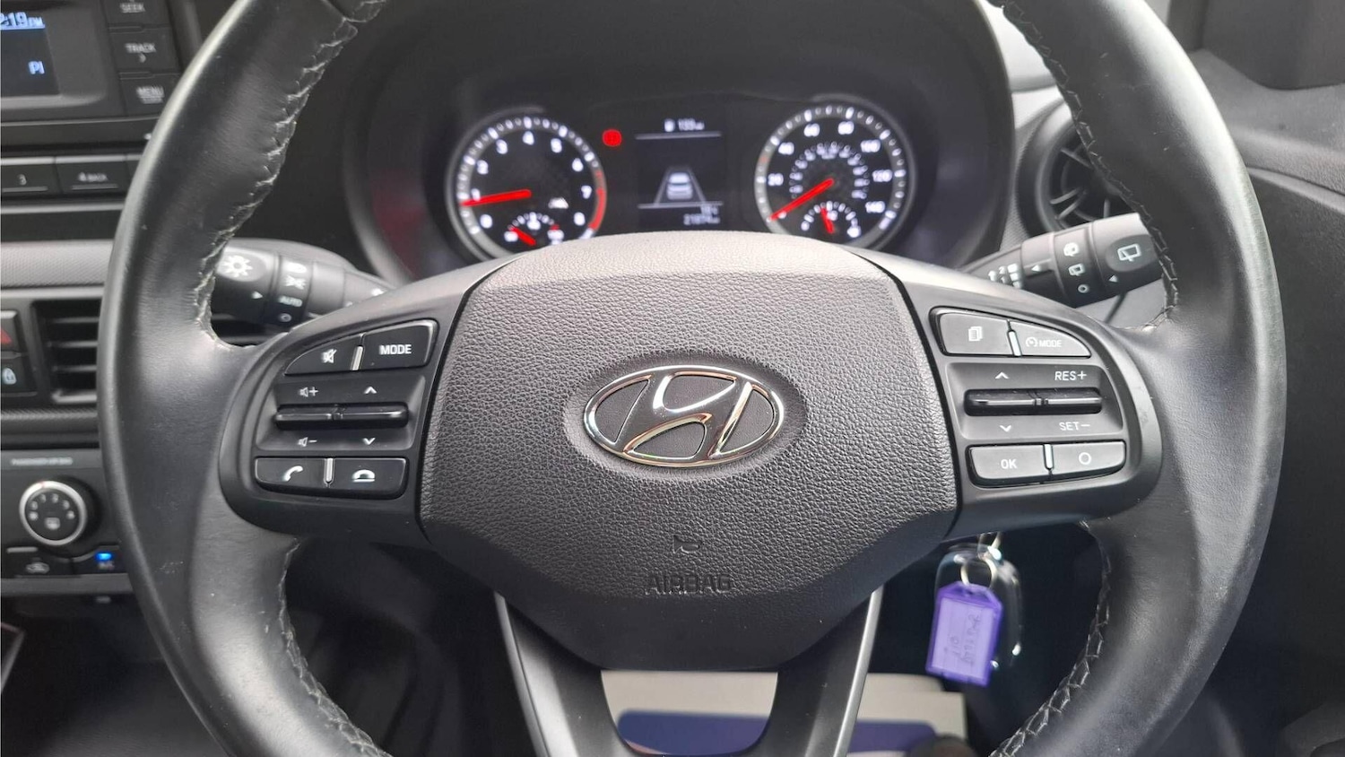 Used Hyundai i10 2022 for sale - 76573769: Photo 18