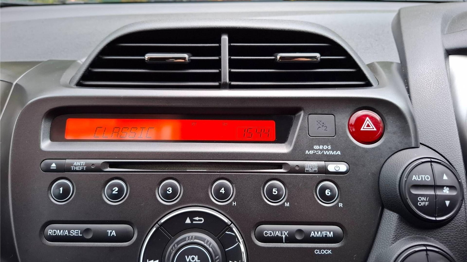 Used Honda Jazz 2014 for sale - 76573192: Photo 14