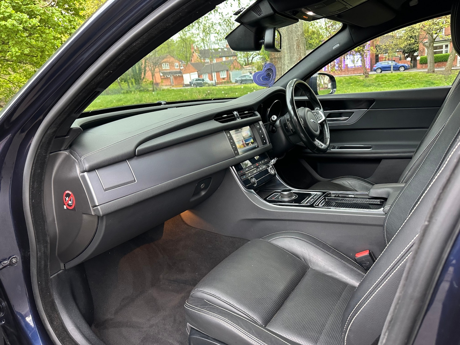 Used Jaguar XF 2016 for sale - 76460941: Photo 12