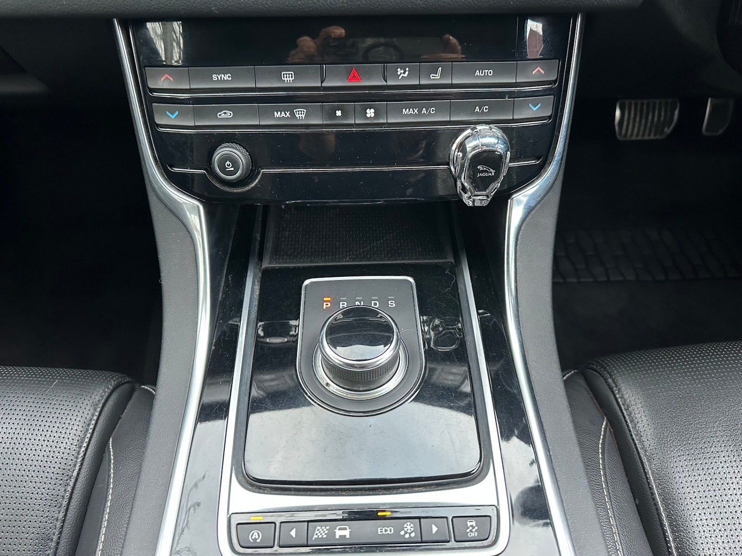 Used Jaguar XF 2016 for sale - 76460941: Photo 22