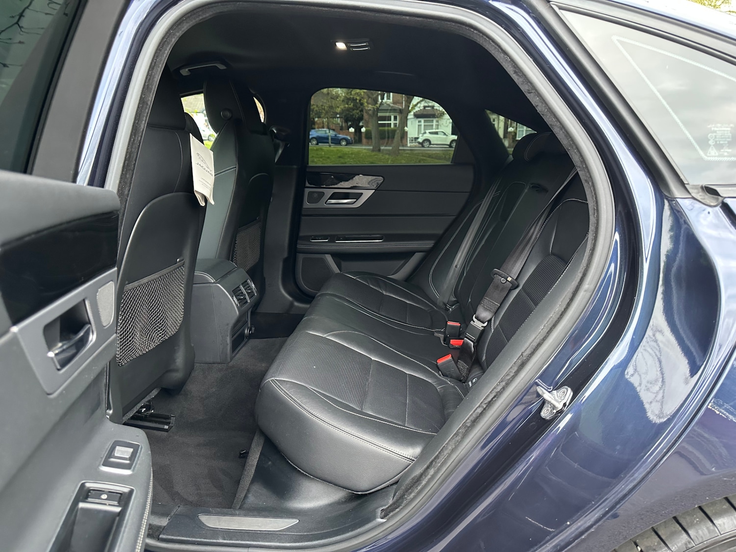 Used Jaguar XF 2016 for sale - 76460941: Photo 25