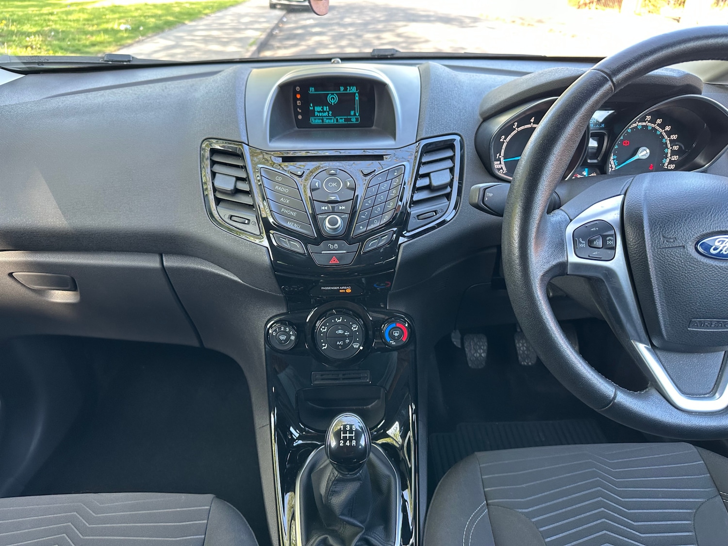 Used Ford Fiesta 2015 for sale - 75994843: Photo 16