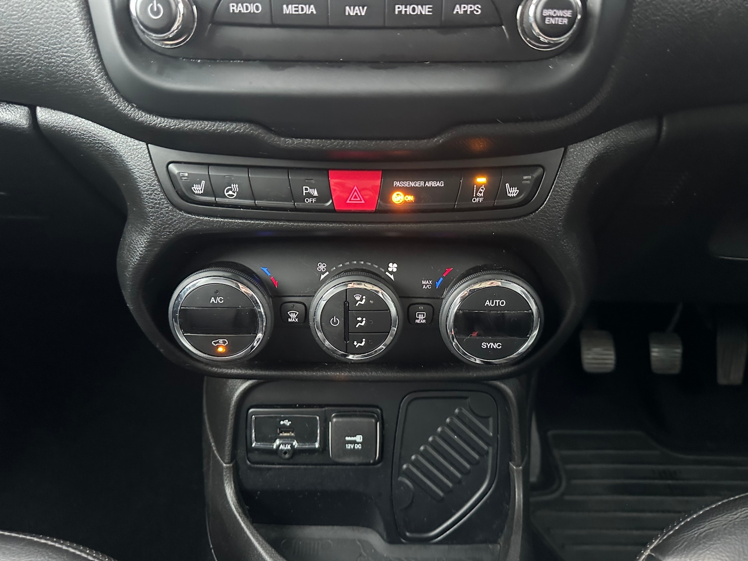 Used Jeep Renegade 2018 for sale - 77707939: Photo 18
